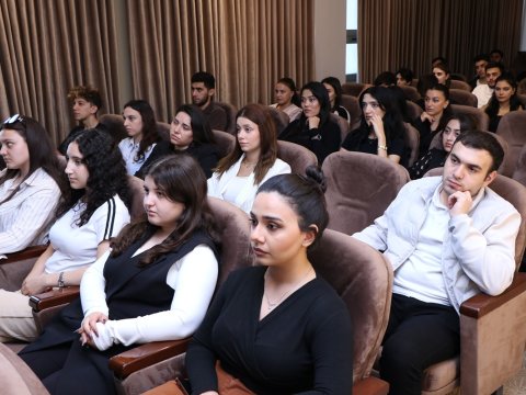 AzMİU-da ekoloji təhlükəsizliklə bağlı master-klas təşkil olunub