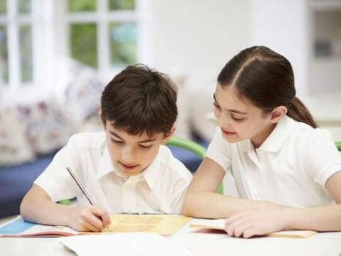 "Əvvəlki nəsil sakit idi, bu günün uşaqları sərbəst və maraqlanandır"