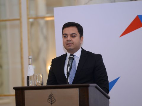 Müasir şagird üçün köhnə üsulla keçirilən dərs maraqsızdır