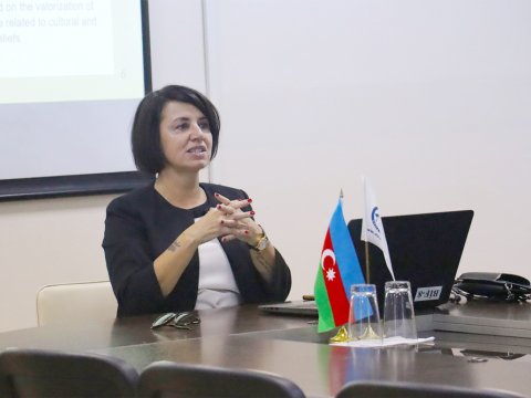 Şimali Makedoniyanın Goce Delçev Universitetinin dosenti Azərbaycan Universitetində mühazirə oxuyub