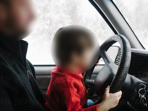 DYP-dən körpə uşaqla avtomobil idarə edən sürücülərə müraciət