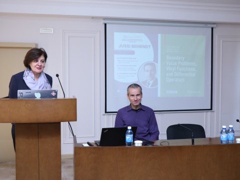 AzMİU-da avstriyalı professorla beşgünlük elmi sessiya başladı