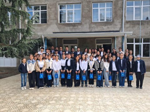 “İnternetdən təhlükəsiz istifadə bacarıqları” layihəsinə start verildi!