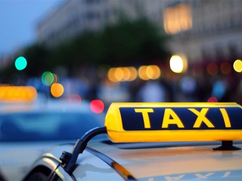 Taksi minik avtomobili sürücüləri üçün test imtahanı keçiriləcək