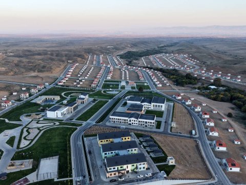 Cəbrayıl rayonunun Horovlu kəndində yeni məktəb və bağça inşa edilib