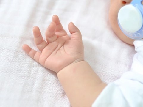 Siyəzəndə yeni doğulan körpə ölüb