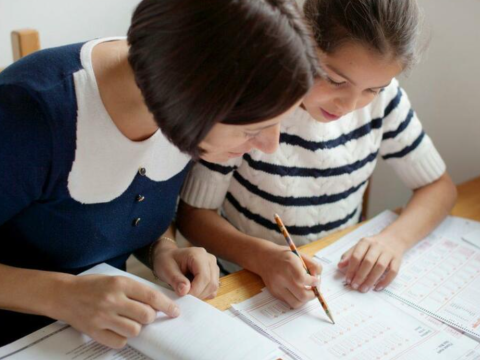 Pul alıb tədris etməyən repetitorlar: hansı hallarda bu dələduzluq sayılır?