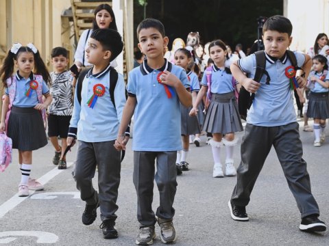 Məktəblərdə payız tətili BAŞLAYIR