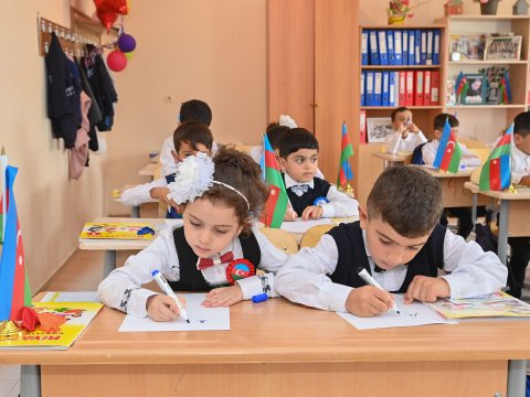 Məktəblərdə&nbsp;payız tətili başlayıb