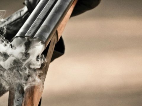 Qaxda doqquzuncu sinif şagirdi güllə yarası alıb