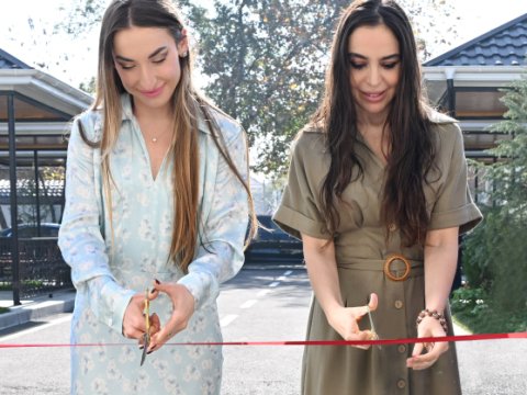 Prezidentin qızı və gəlini uşaq evinin açılışında