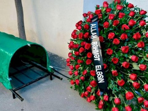 Azərbaycanda professor vəfat edib