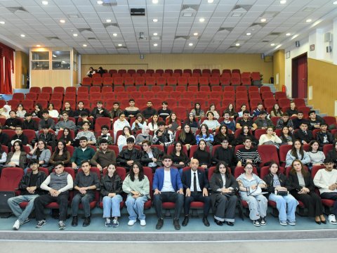 BMU-da gənc tədqiqatçılar üçün elmi seminar