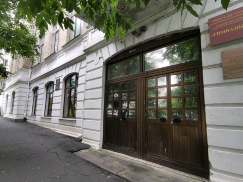 Rusiyada şagird məktəbdə atəş açıb