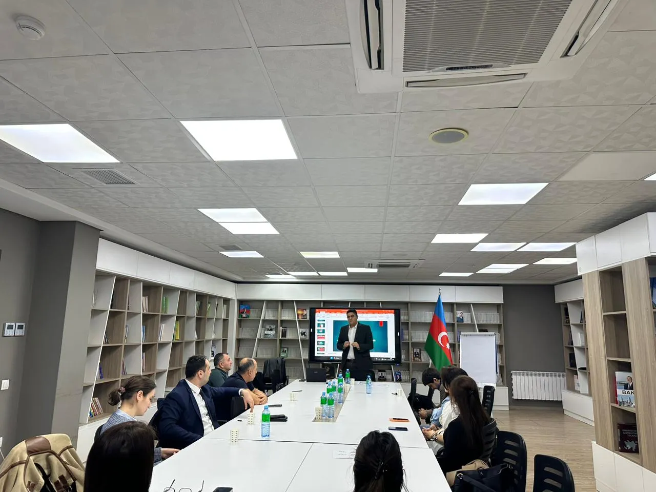 DİM-də təlim: “Ünsiyyət bacarıqlarının inkişafı”