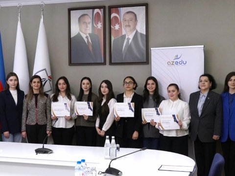 BANM-in "Brend tələbə"ləri mükafatlandırılıb- FOTOLAR