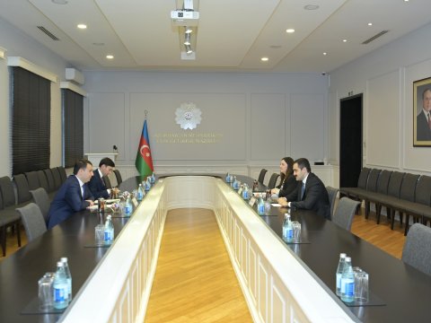 Həsən Həsənli Özbəkistanın ali təhsil, elm və innovasiyalar nazirinin müşaviri ilə görüşü baş tutub