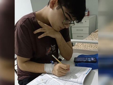 8-ci sinif şagirdi leykoza qarşı mübarizə aparır -&nbsp;dəstəyinizə ehtiyacı var