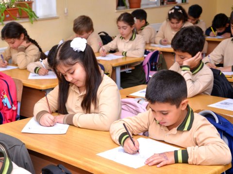 Növbəti dərs ili üçün 1800-ə yaxın məktəbdə texniki işlər aparılıb