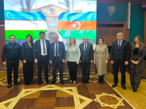 UNEC nümayəndə heyəti Özbəkistan Bank-Maliyyə Akademiyası ilə əməkdaşlıq üçün bir arada