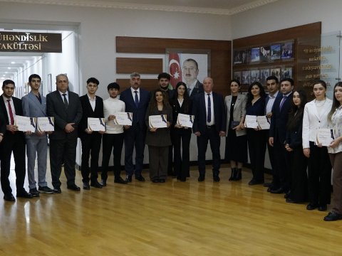 SDU-nun "Brend tələbə"ləri mükafatlandırılıb- FOTOLAR