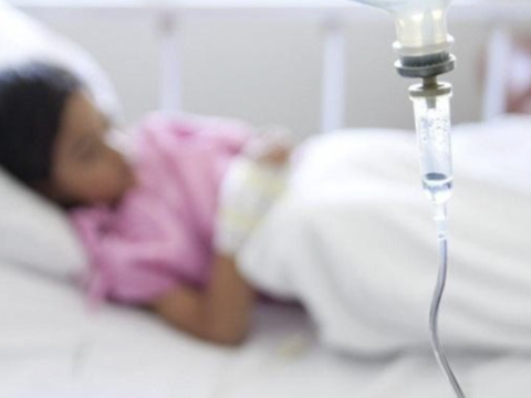 Bakıda 14 yaşlı qız ana oldu - Polis araşdırma aparır