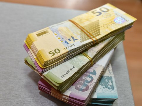 Qadın vətəndaşı müəllim düzəldəcəyi vədilə&nbsp;xeyli pulunu mənimsəyib