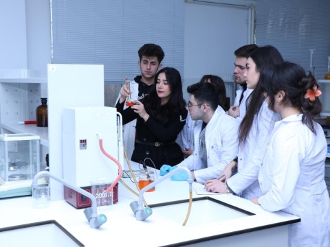 AzMİU'nun öğretim görevlisi bilimsel araştırma için Almanya'ya davet aldı