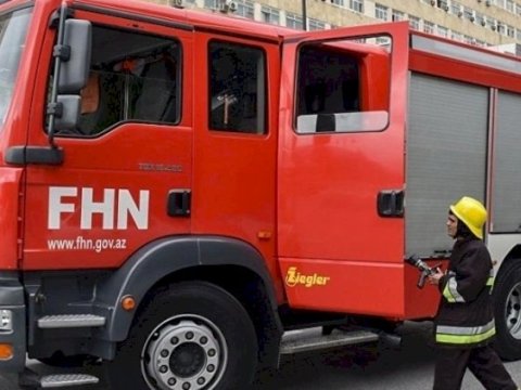 Şəkidə məktəb binasında yanğın olub