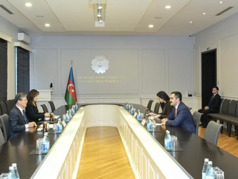 Nazir müavini Koreya Respublikasının ölkəmizdəki səfiri ilə görüşüb