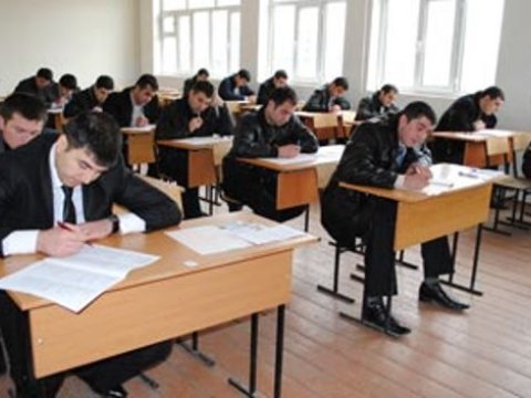Dövlət qulluğuna qəbul imtahanları keçiriləcək