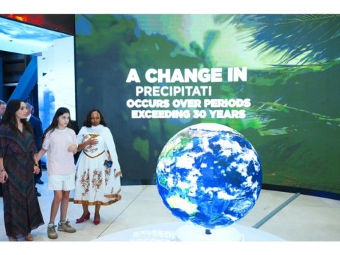 Leyla Əliyeva Efiopiya Elm Muzeyini ziyarət edib