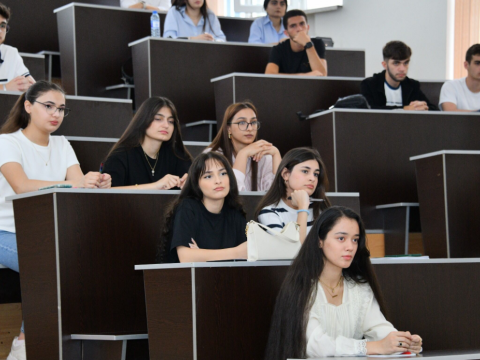 Azərbaycanda ali təhsil alanların sayı 6 faiz artıb