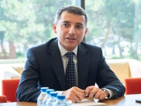 Deputat: Xaricdə təhsil alıb qayıdan kadrların fəaliyyəti&nbsp;təhlil olunmalıdır