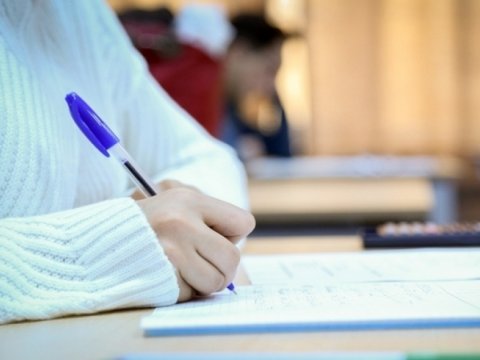 Навыки письма на выпускных экзаменах: готовы ли учителя к новой модели?