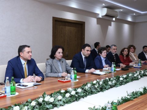 AzMİU-da yeni əməkdaşlıq məsələləri müzakirə olunub