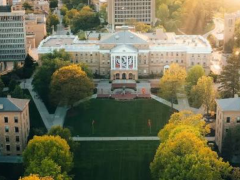 Bu ölkədə müəllimlər ilk dəfə kütləvi tətil üçün səs verdi