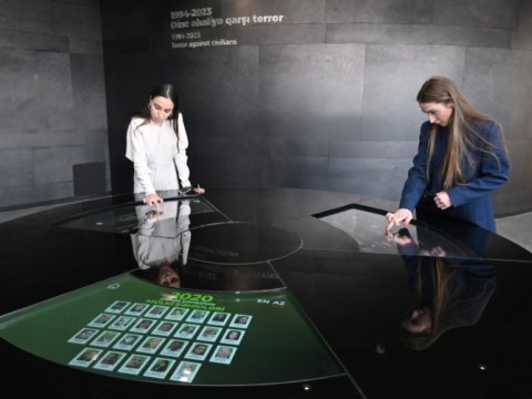 Leyla və Alena Əliyeva Gəncə Memorial Kompleksində&nbsp;