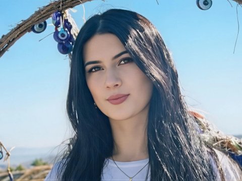 "İdrak" liseyində şagirdin yaraladığı müəllim&nbsp;evə buraxılıb