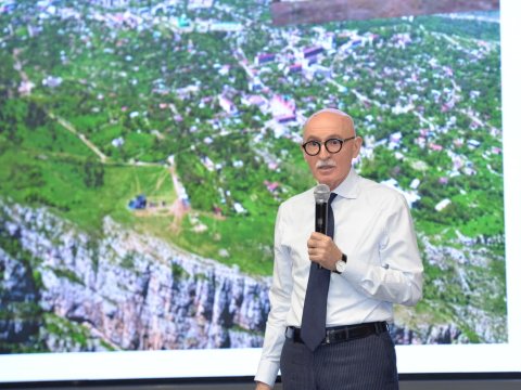 Yeni dövr gənclərin qarşısında müəyyən vəzifələr qoyur