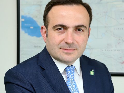 Azərbaycanlı alim Britaniya İmperiyası ordeninə layiq görüldü