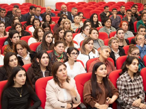 Məktəb psixoloqları üçün &ldquo;Bullinqi dayandır, şagirdləri qoru&rdquo; adlı təlim