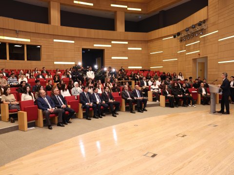 Dövlət Proqramı məzunları üçün karyera sərgisi keçirilib