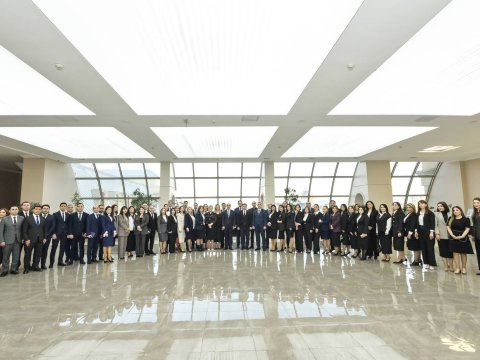 Nazir yeni təyin olunan məktəb direktorları ilə görüşüb