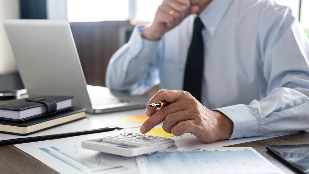 Dövlət qulluğuna qəbulla bağlı bəzi sənədlərə dəyişiklik edildi