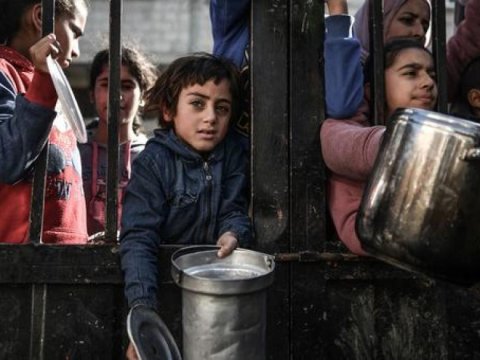 Devlet Bahçeli: İnsanlar uşaqlara da həssas olmalıdır