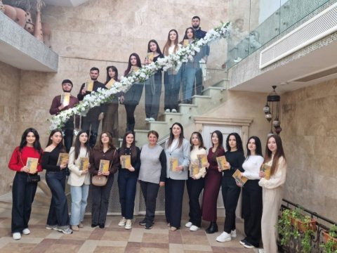 Tələbələr&nbsp;&ldquo;Ədibin Evi&rdquo;ndə