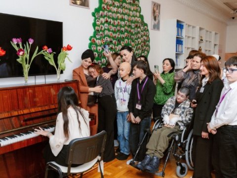 Leyla Əliyeva onlar üçün pianoda ifa etdi&nbsp;-&nbsp;FOTOLAR