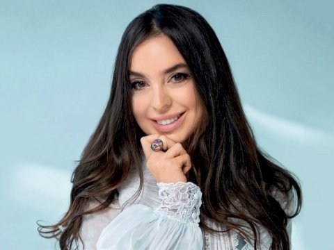 Leyla Əliyeva yeni şeirini təqdim edib - FOTO