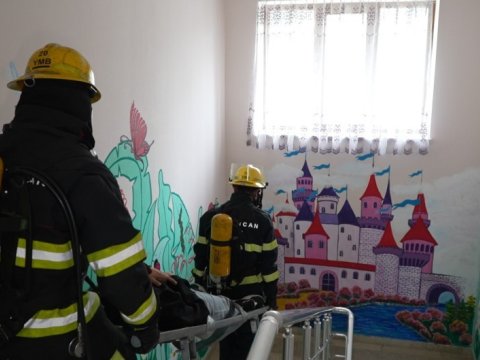 FHN uşaq evində təlim keçirib -&nbsp;VİDEO